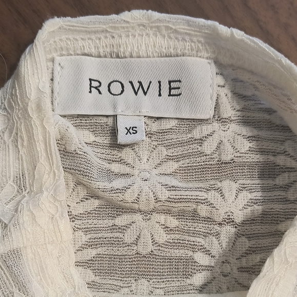 Rowie the Label Galo Flower Lace Top - Picture 8 of 8
